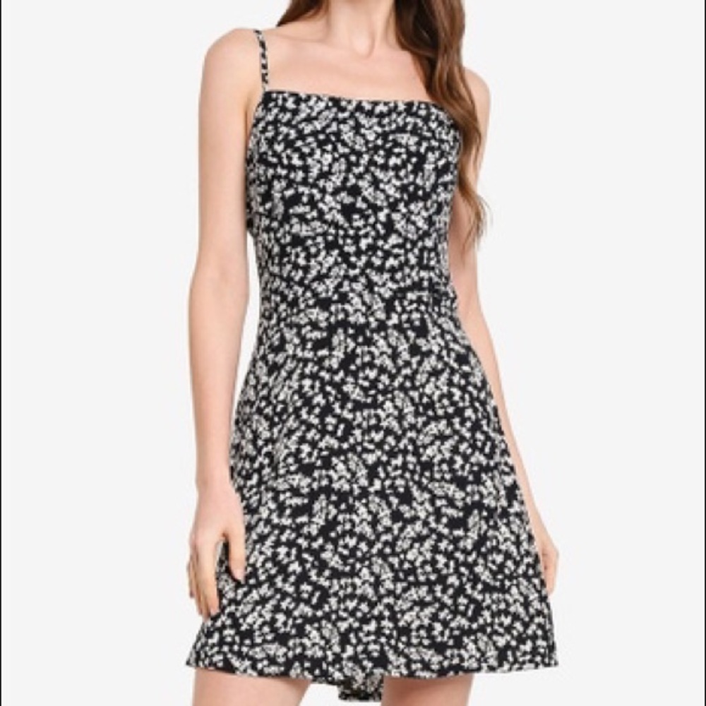 NWT Cotton On Woven Kendall Mini Dress